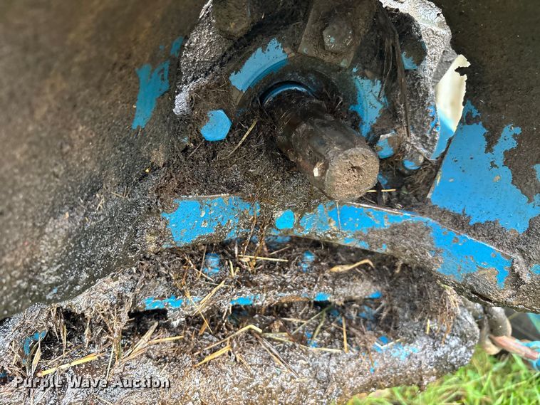 image for item DU1497 1967 Ford 3000 tractor