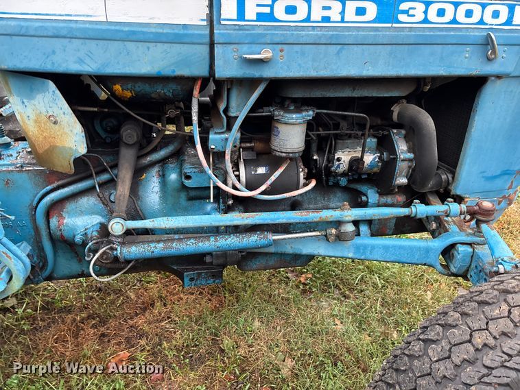 image for item DU1497 1967 Ford 3000 tractor