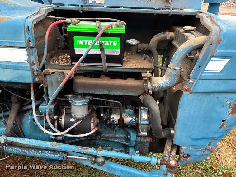 image for item DU1497 1967 Ford 3000 tractor