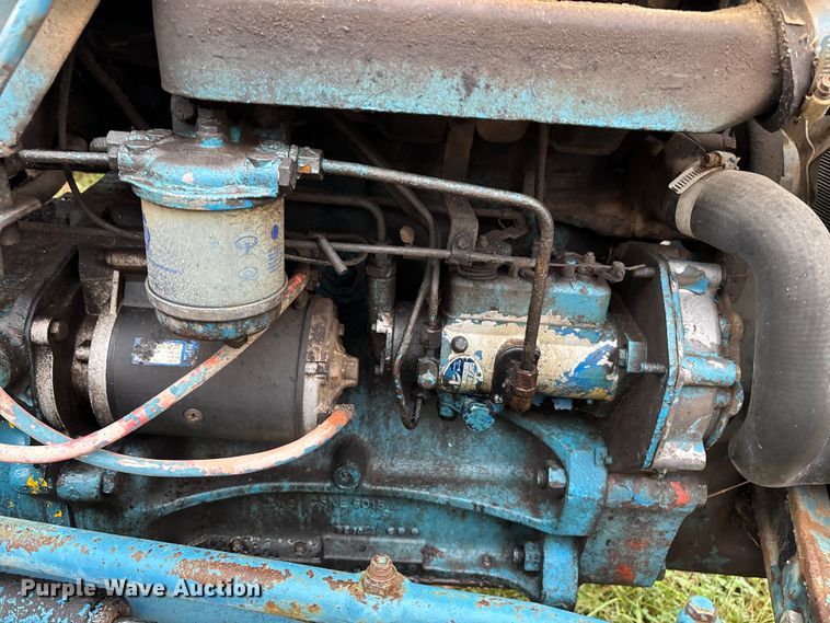 image for item DU1497 1967 Ford 3000 tractor