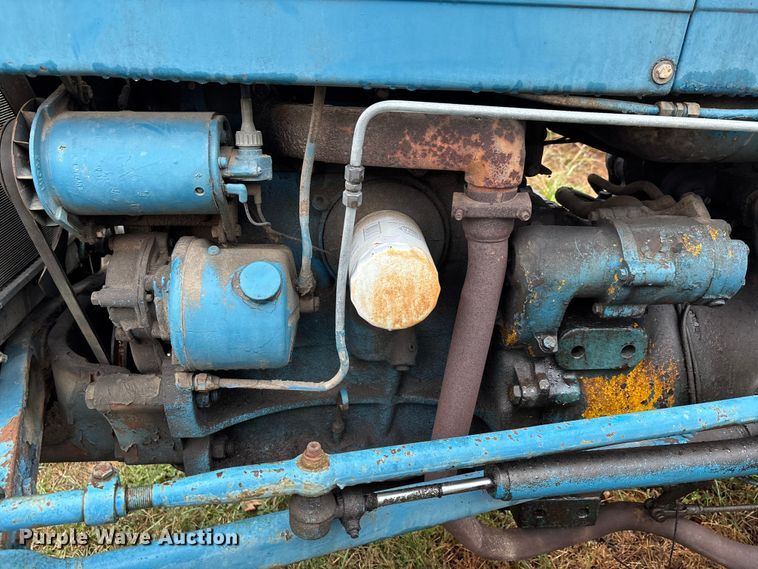 image for item DU1497 1967 Ford 3000 tractor