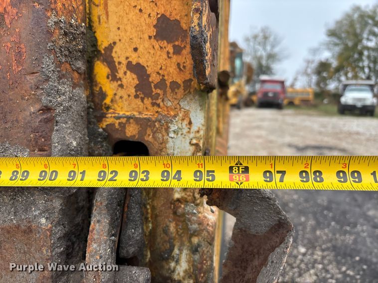 image for item DU1499 1988 International S1900 dump truck