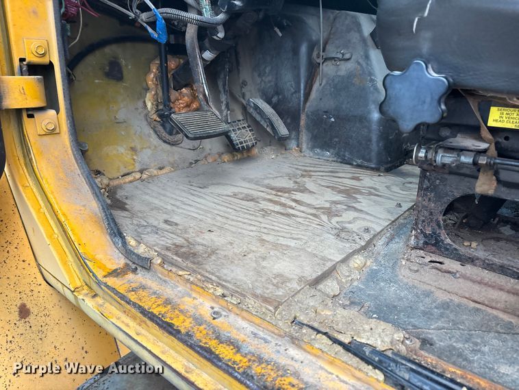 image for item DU1499 1988 International S1900 dump truck