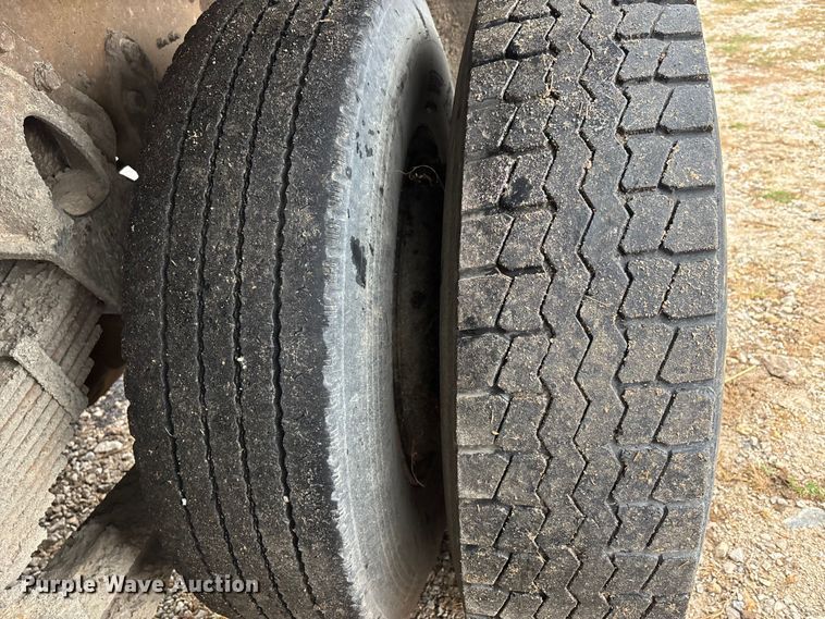 image for item DU1499 1988 International S1900 dump truck