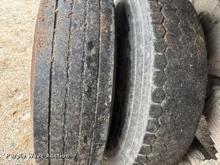 image for item DU1499 1988 International S1900 dump truck