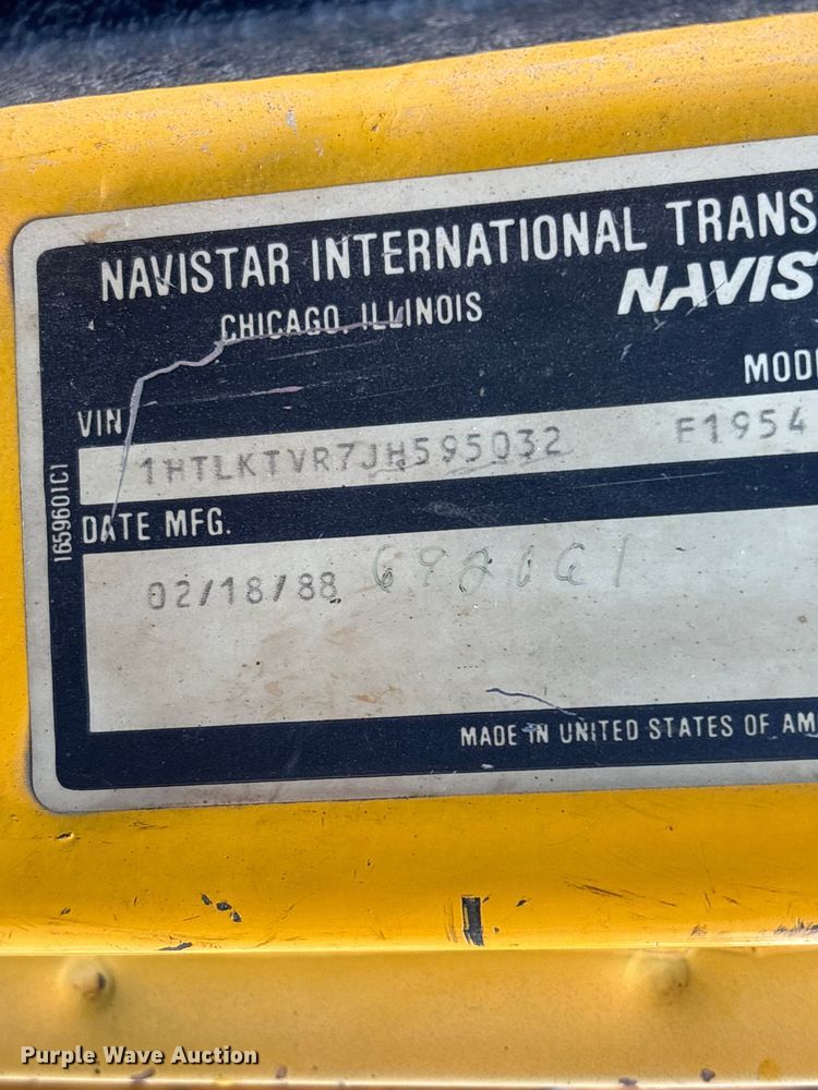 image for item DU1499 1988 International S1900 dump truck