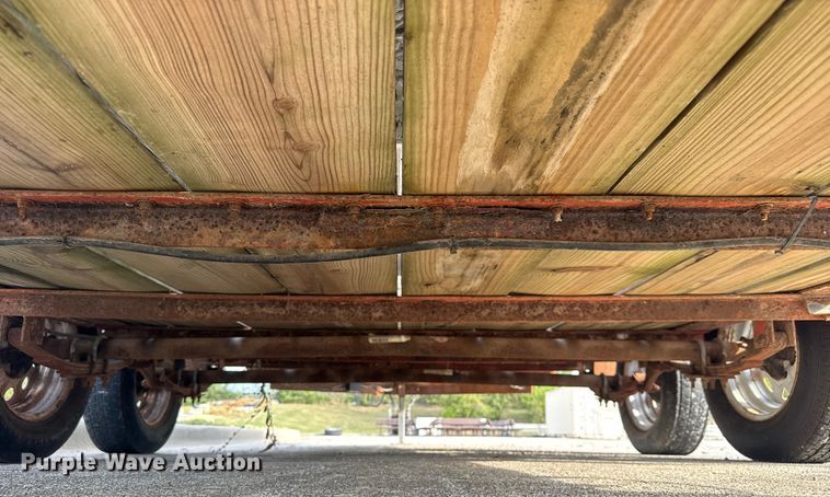 image for item DU3534 1987 JFW utility trailer