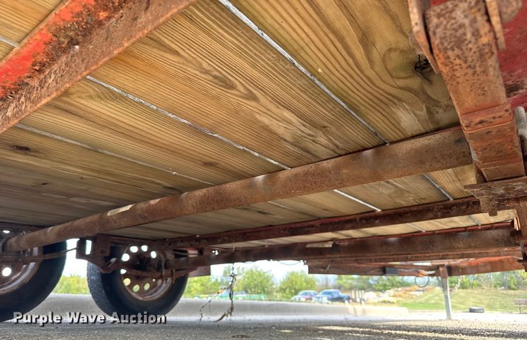 image for item DU3534 1987 JFW utility trailer