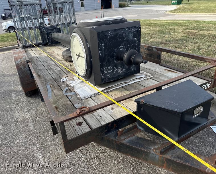 image for item DU3534 1987 JFW utility trailer