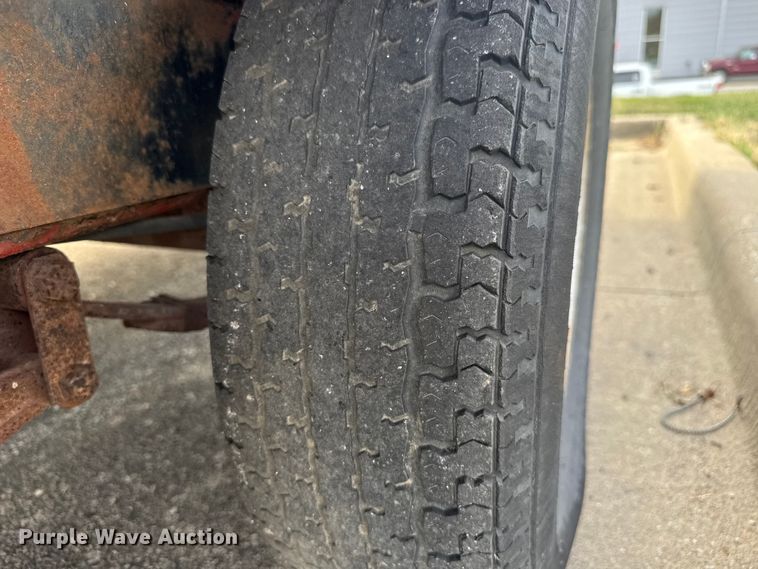 image for item DU3534 1987 JFW utility trailer