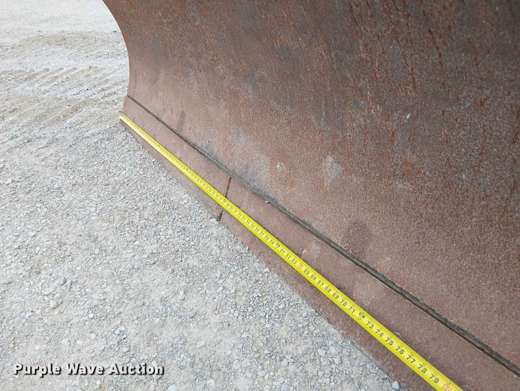 image for item DU3602 1983 Caterpillar D3B dozer