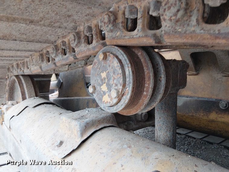 image for item DU3602 1983 Caterpillar D3B dozer