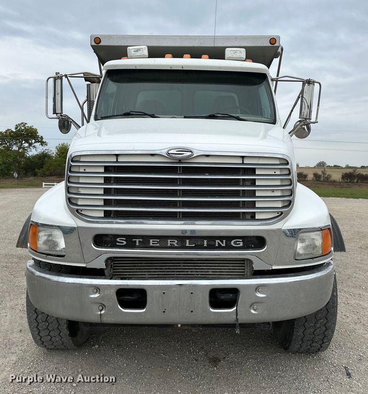 image for item DU3603 2004 Sterling L-Line dump truck