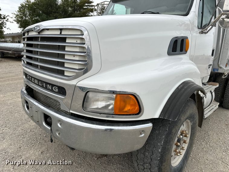 image for item DU3603 2004 Sterling L-Line dump truck