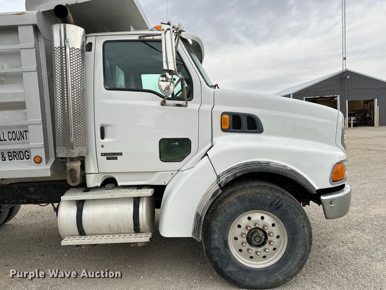 image for item DU3603 2004 Sterling L-Line dump truck