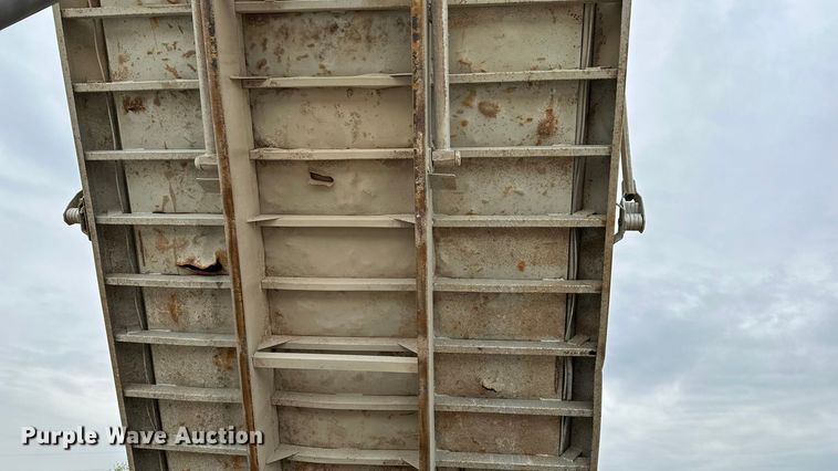 image for item DU3603 2004 Sterling L-Line dump truck