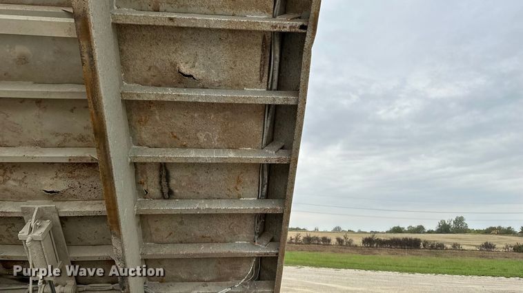 image for item DU3603 2004 Sterling L-Line dump truck