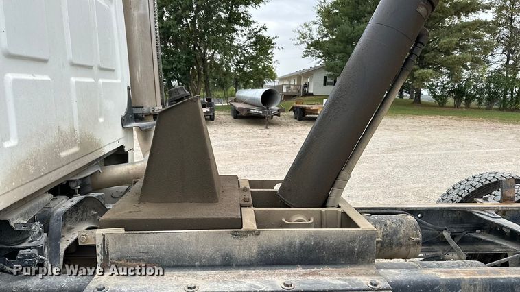 image for item DU3603 2004 Sterling L-Line dump truck