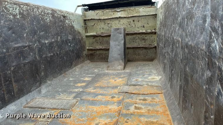 image for item DU3603 2004 Sterling L-Line dump truck