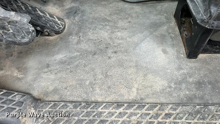 image for item DU3603 2004 Sterling L-Line dump truck