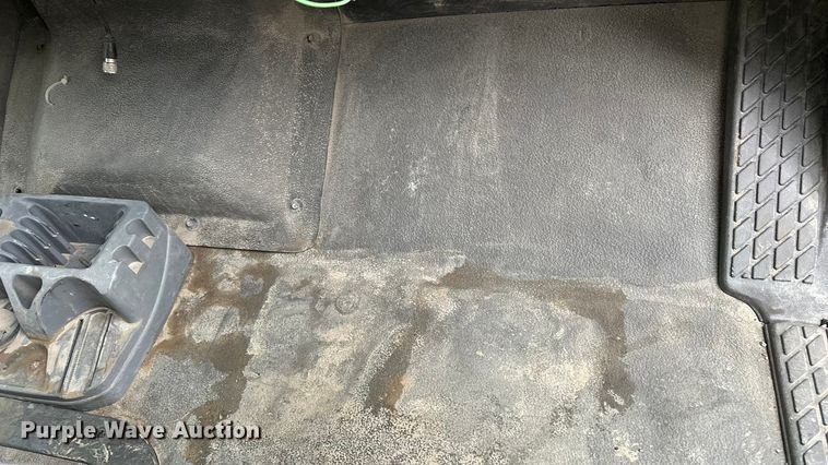 image for item DU3603 2004 Sterling L-Line dump truck