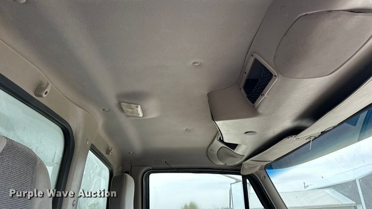 image for item DU3603 2004 Sterling L-Line dump truck