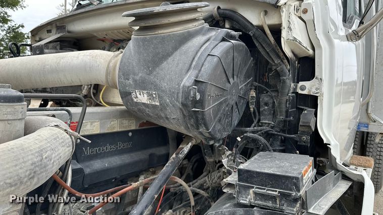 image for item DU3603 2004 Sterling L-Line dump truck