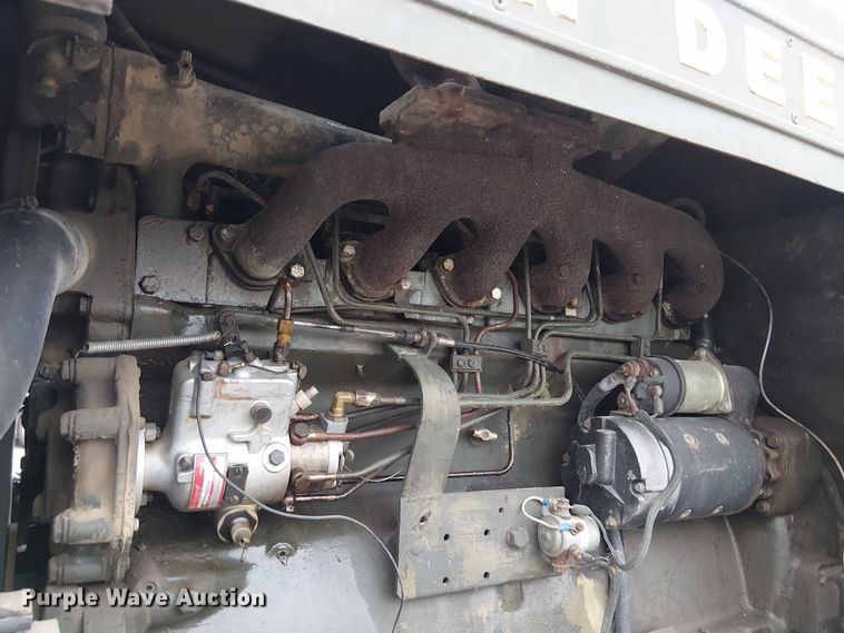 image for item DU3604 1978 John Deere 570A motor grader