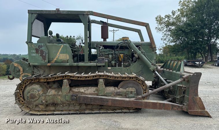 image for item DU3605 1967 Caterpillar D7E dozer