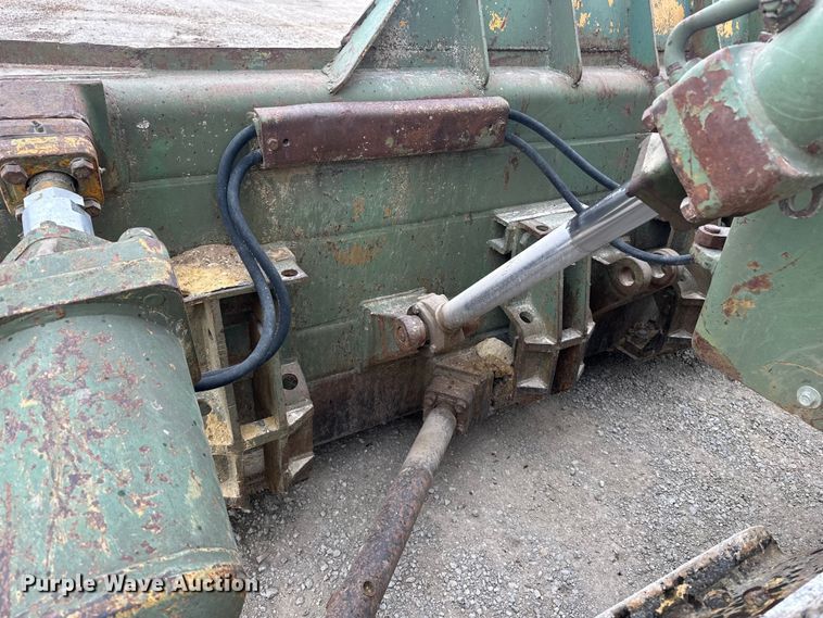 image for item DU3605 1967 Caterpillar D7E dozer