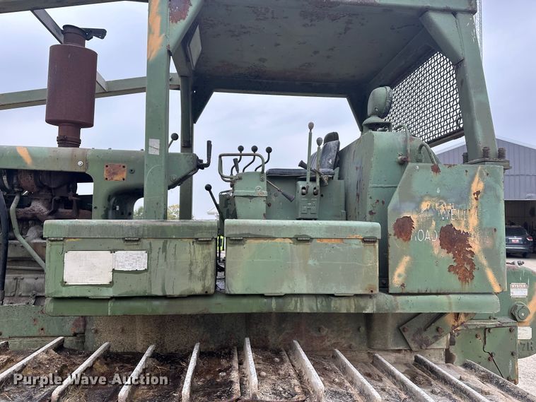 image for item DU3605 1967 Caterpillar D7E dozer