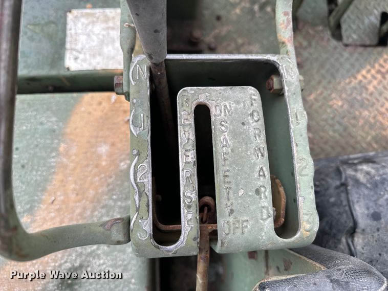 image for item DU3605 1967 Caterpillar D7E dozer