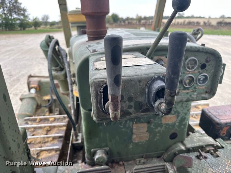 image for item DU3605 1967 Caterpillar D7E dozer
