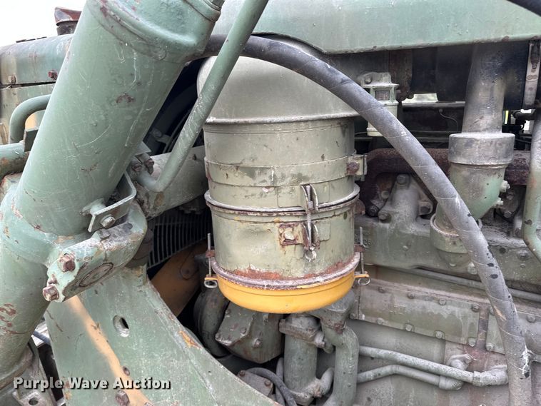 image for item DU3605 1967 Caterpillar D7E dozer