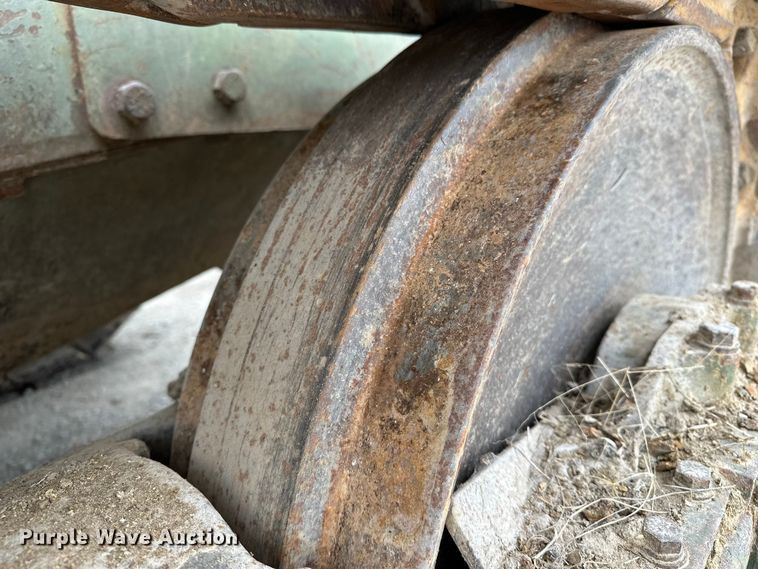 image for item DU3605 1967 Caterpillar D7E dozer