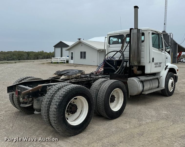 CAMIóN 2004 FREIGHTLINER