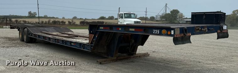 image for item DU3608 1974 Hyster drop deck hydraulic tail equipment trailer
