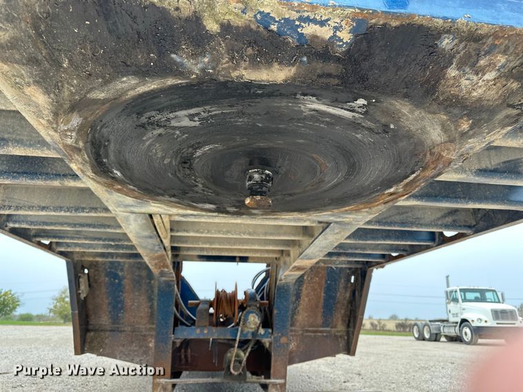 image for item DU3608 1974 Hyster drop deck hydraulic tail equipment trailer