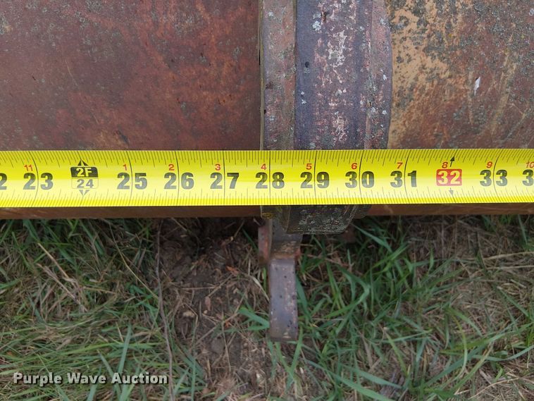 image for item DU3610 JRB wheel loader bucket