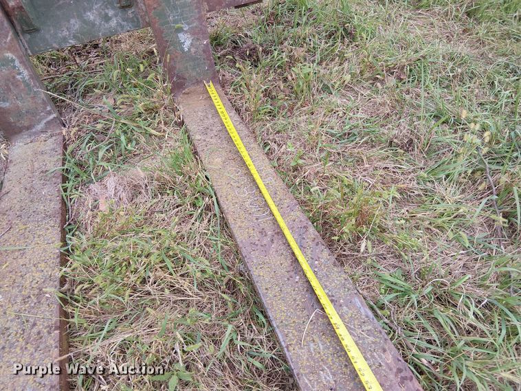 image for item DU3611 Wheel loader forks