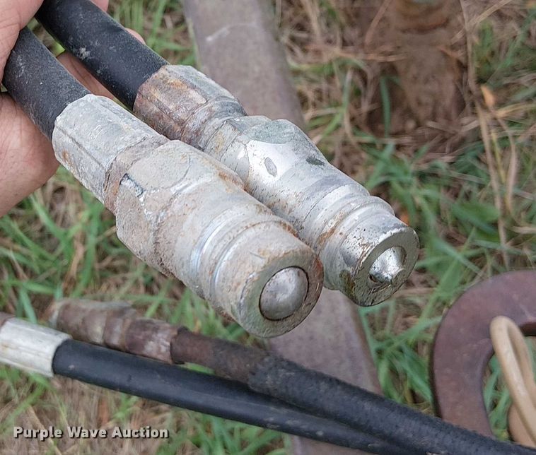 image for item DU3612 John Deere 235 double off-set disk