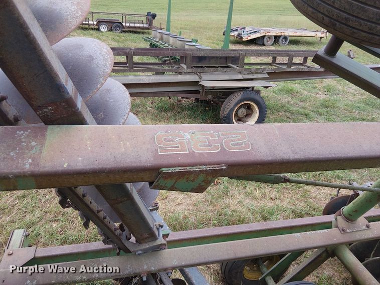 image for item DU3612 John Deere 235 double off-set disk