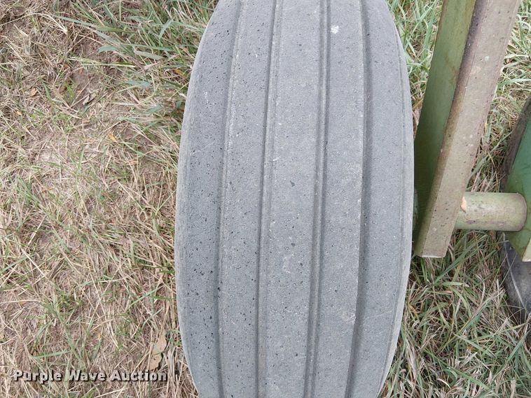 image for item DU3612 John Deere 235 double off-set disk