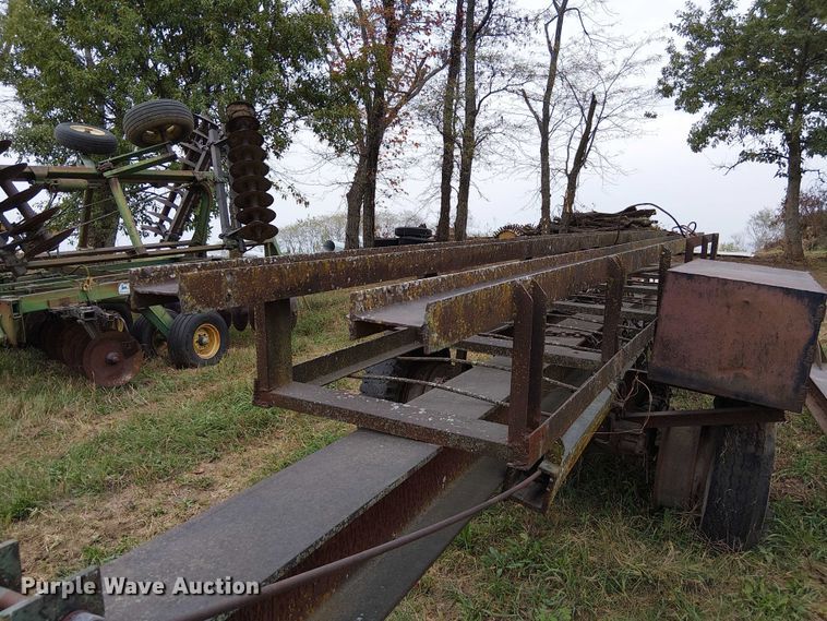 image for item DU3613 Pile driver trailer