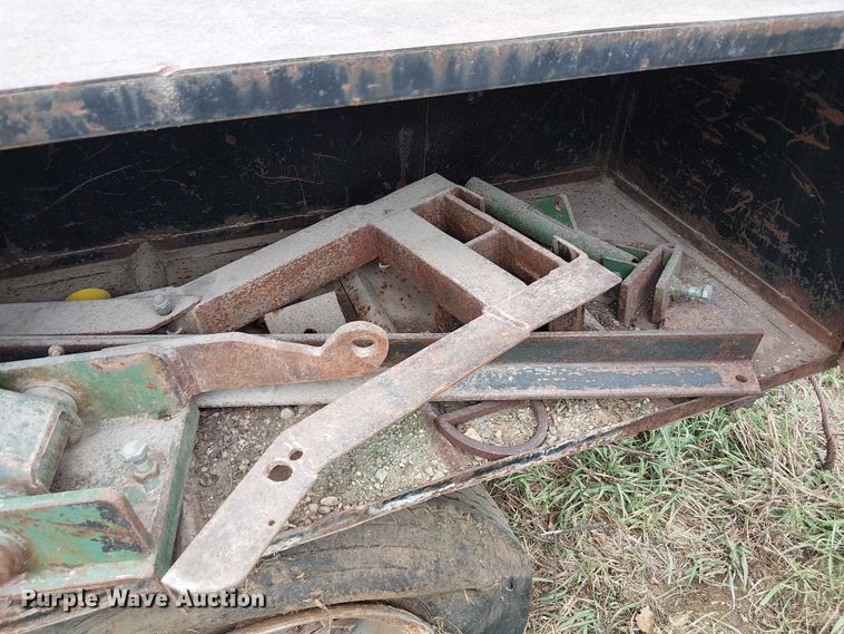 image for item DU3613 Pile driver trailer