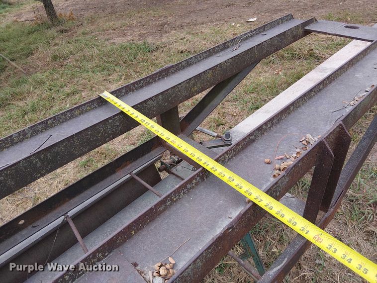 image for item DU3613 Pile driver trailer