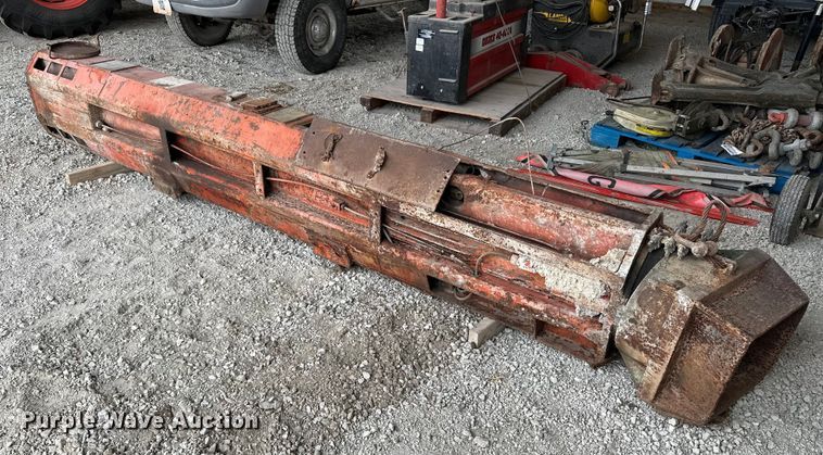 image for item DU3613 Pile driver trailer