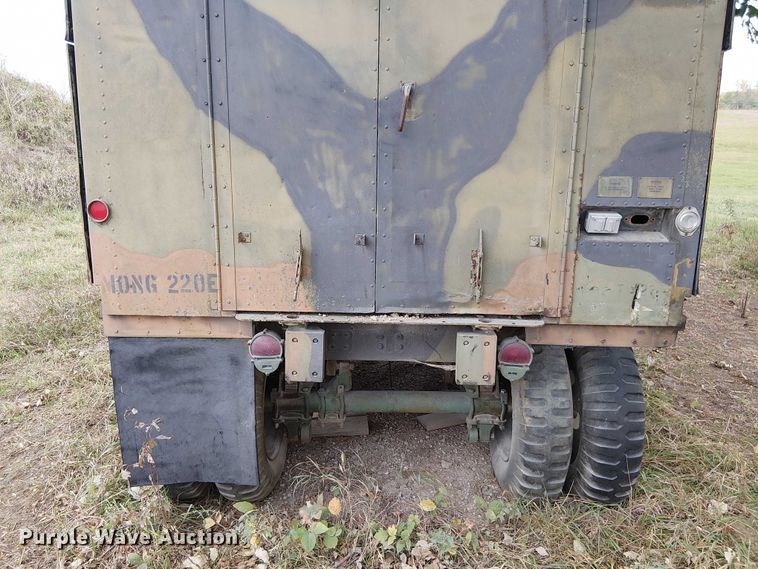 image for item DU3616 1960 Hamilton dry van trailer