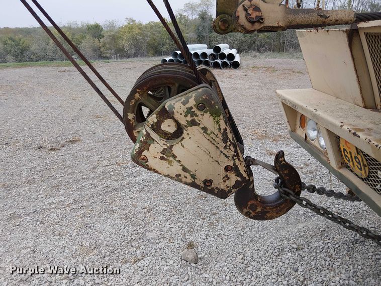 image for item DU3617 P&H T-250 crane