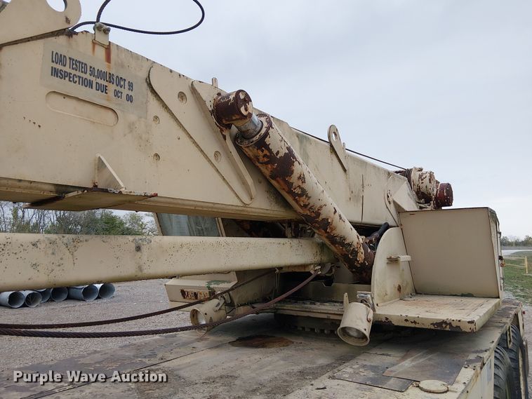 image for item DU3617 P&H T-250 crane